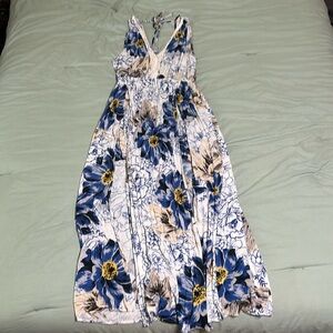 Blue and cream flower designed, medium ILLA ILLA dress.